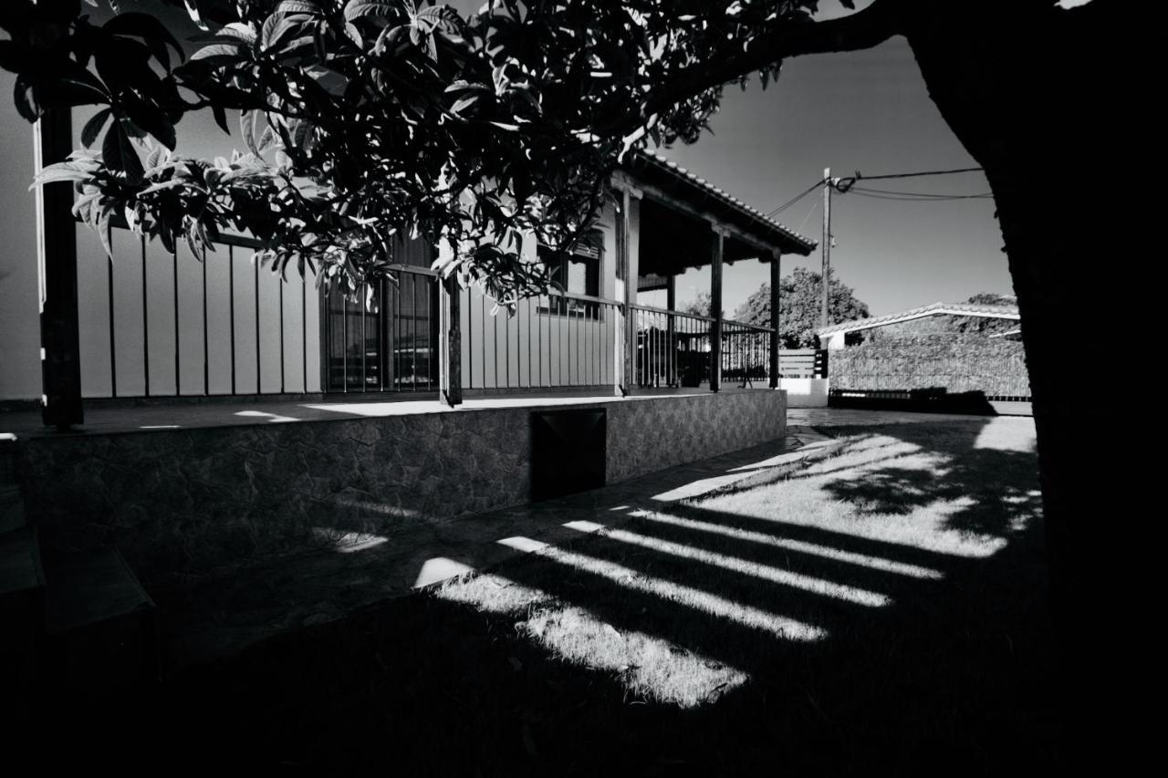 Enalio Beach House Nea Kallikrateia Bagian luar foto