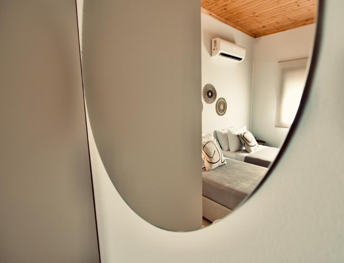Enalio Beach House Nea Kallikrateia Bagian luar foto